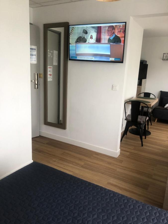 Residence Cosyade Equipee D'Un Parking Prive Gratuit Bourbourg Exterior photo