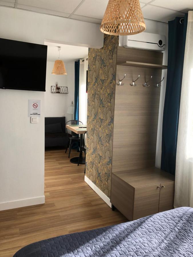 Residence Cosyade Equipee D'Un Parking Prive Gratuit Bourbourg Exterior photo