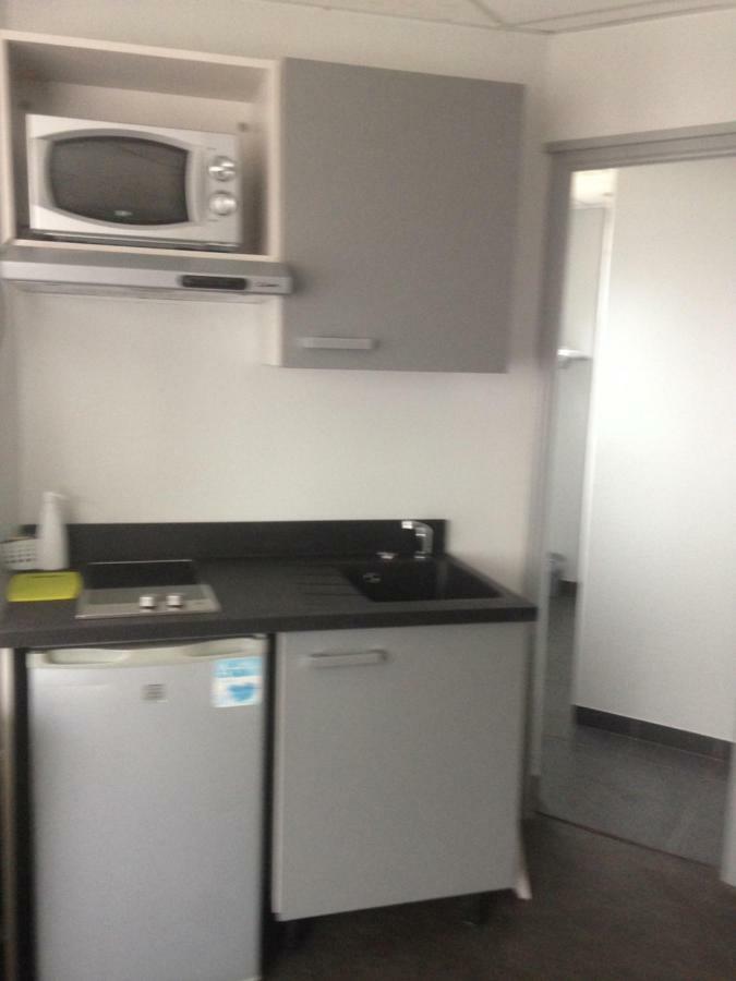 Residence Cosyade Equipee D'Un Parking Prive Gratuit Bourbourg Exterior photo